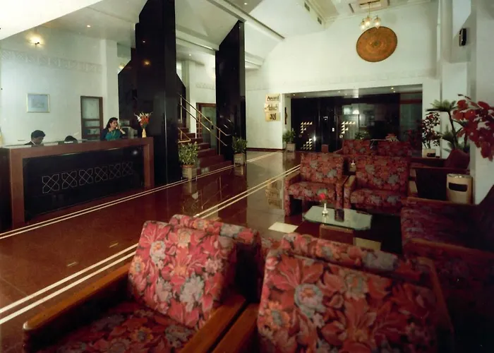 Self catering: Hotel Ashish Plaza