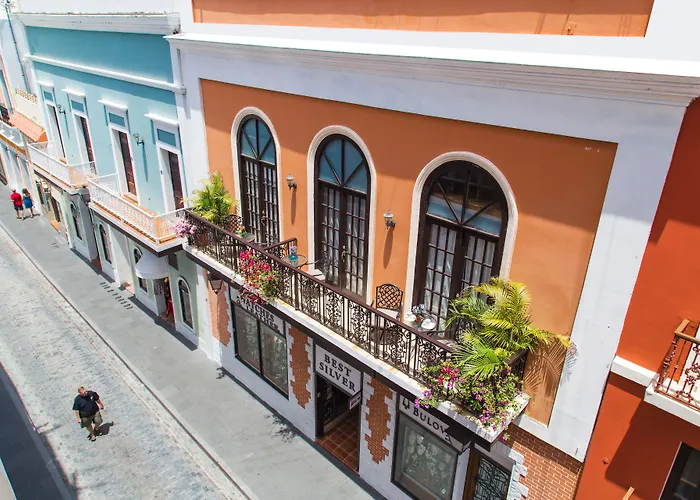 Lodge: Fortaleza Suites Old San Juan