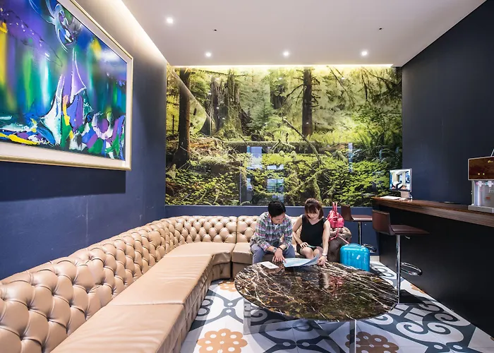 Hotel Leo