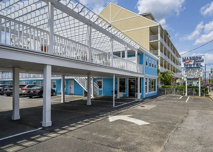 Motel: Madison Beach Motel