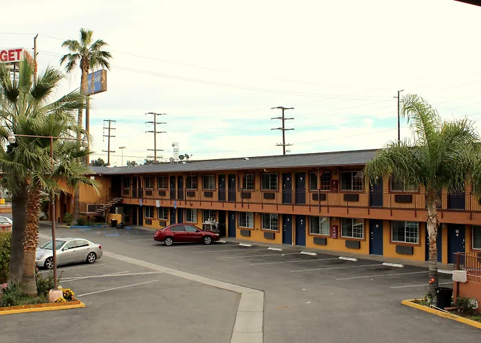 Motels Orange Show Inn