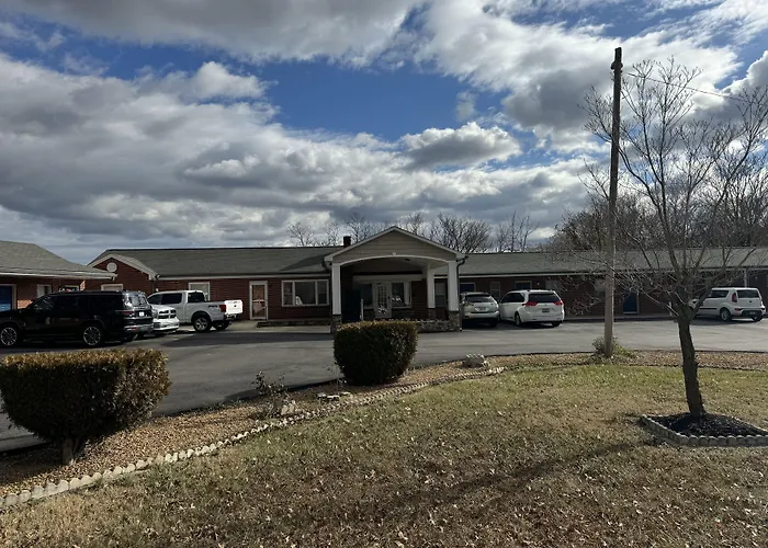 Cheap hotel: Budget Inn Danville