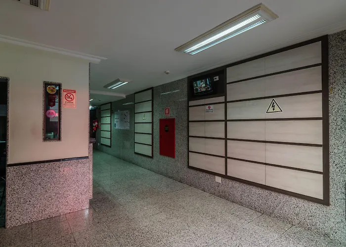 Soneca Plaza