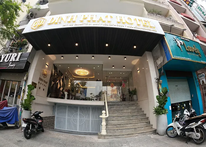 Dinh Phat Hotel