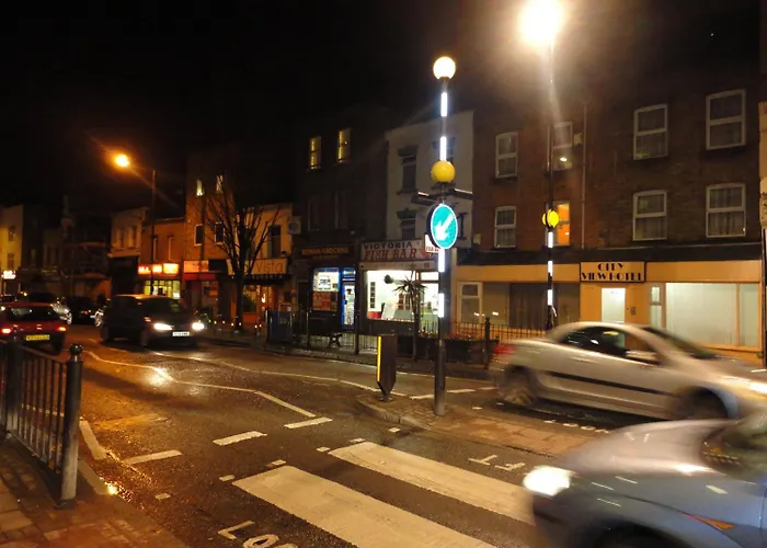 City View Hotel Roman Road