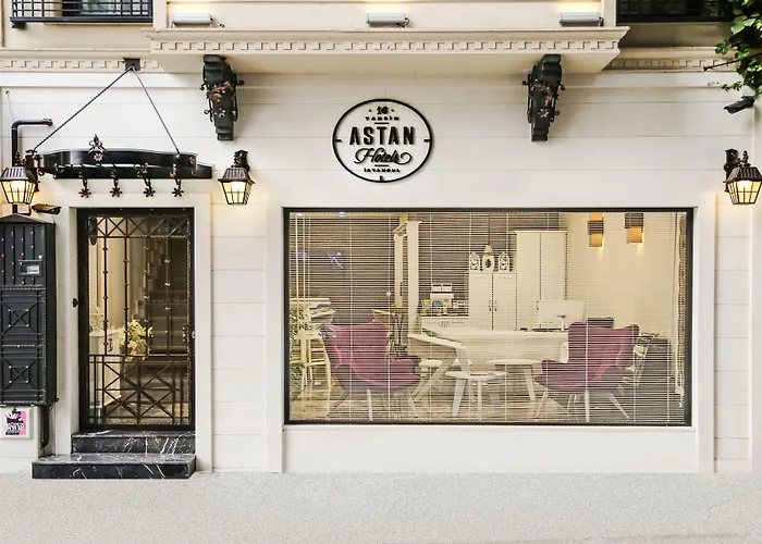 Astan Taksim