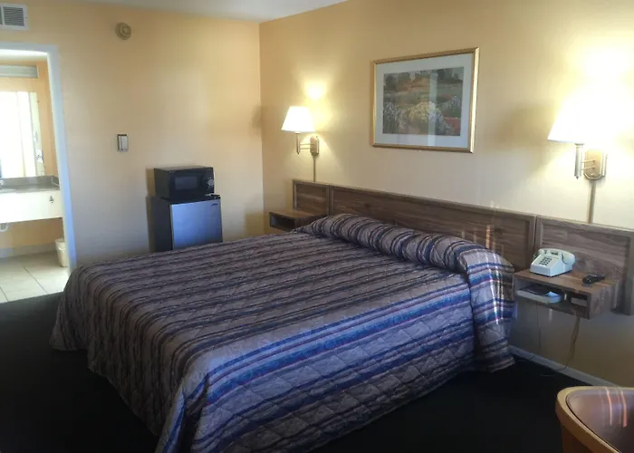 Family Hotel: Arizona Inn