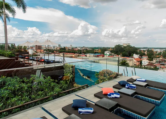 Aquarius Hotel And Urban Resort