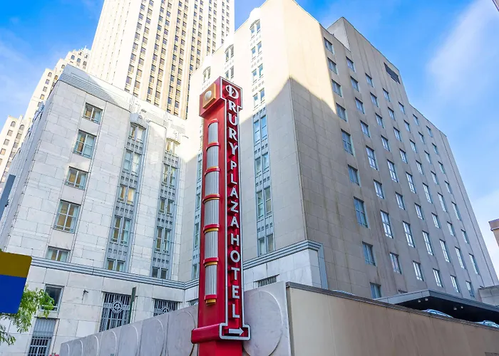 Dog friendly hotels Drury Plaza Pittsburgh Downtown