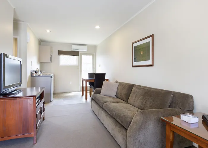 4 star hotel: Colonial Court Motor Inn