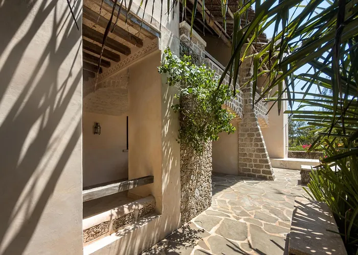 Charming Lonno Lodge