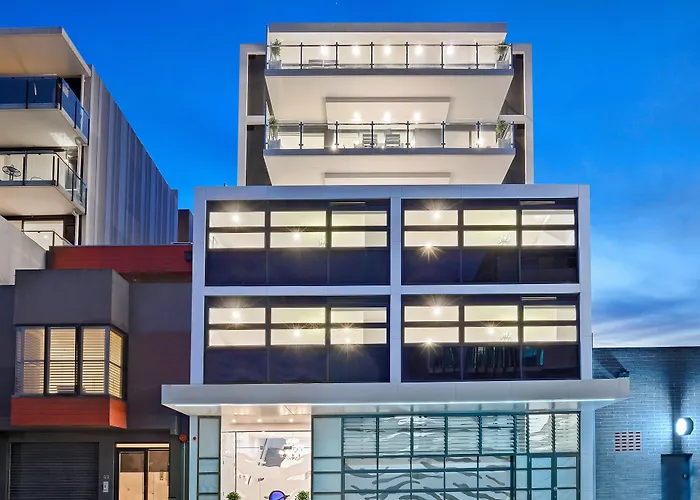 Hamptons Apartments - Port Melbourne