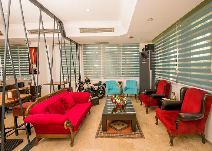 Central hotel: Mera Park Hotel