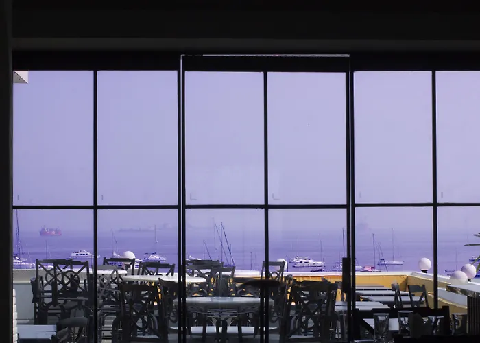 Harbour View Colaba