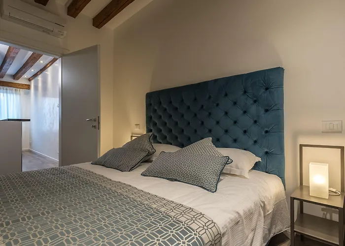 La Loggia della Luna