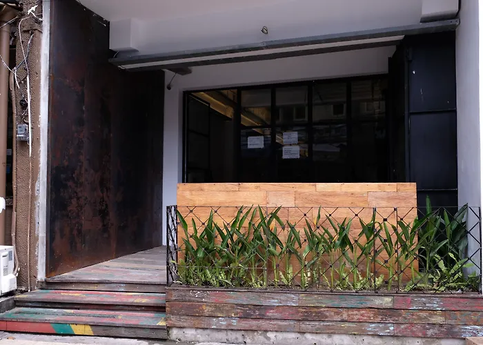 The Hostels M Boutique Legian
