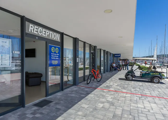 Pet Friendly hotel: Marina Baotic Apartments