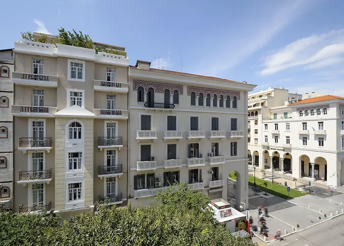 Family Hotel: The Modernist Thessaloniki