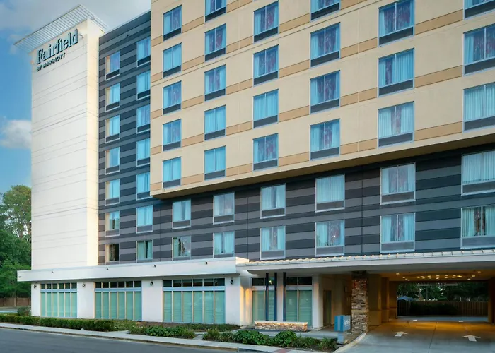 Fairfield Inn & Suites By Marriott Savannah Midtown