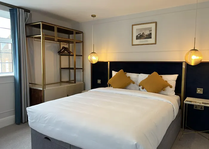 Hôtel 4 étoiles: Three Falcons