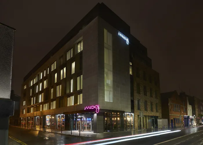 Golf hotel: Moxy Dublin City