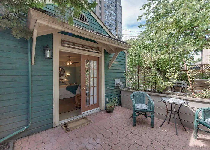 B&B: O Canada House Bed & Breakfast