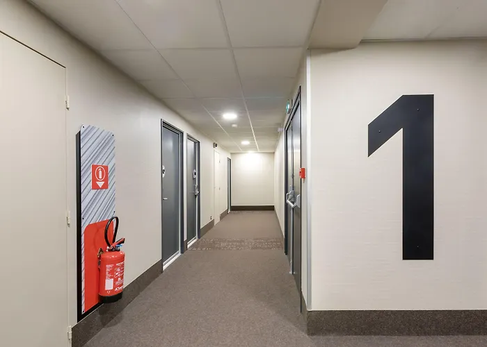 B&B HOTEL Lille Centre Grand Palais