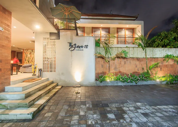 Jero 18 Kuta Guest House