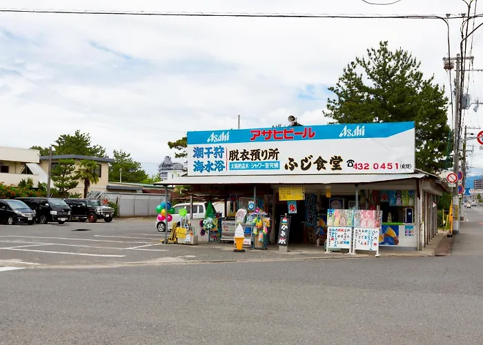 A&Z Guest House 関空行南海線二色の浜駅三分 鍵付き4人部屋