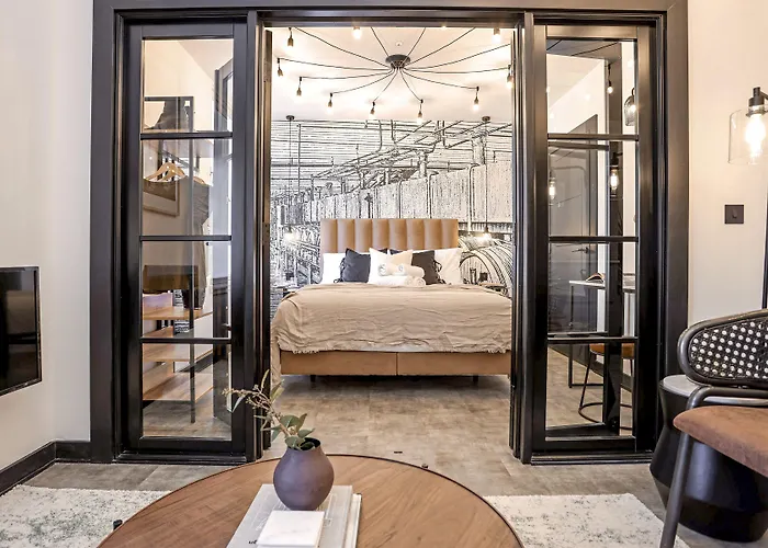 Сity center hotels Brewers Rooms Contemporary