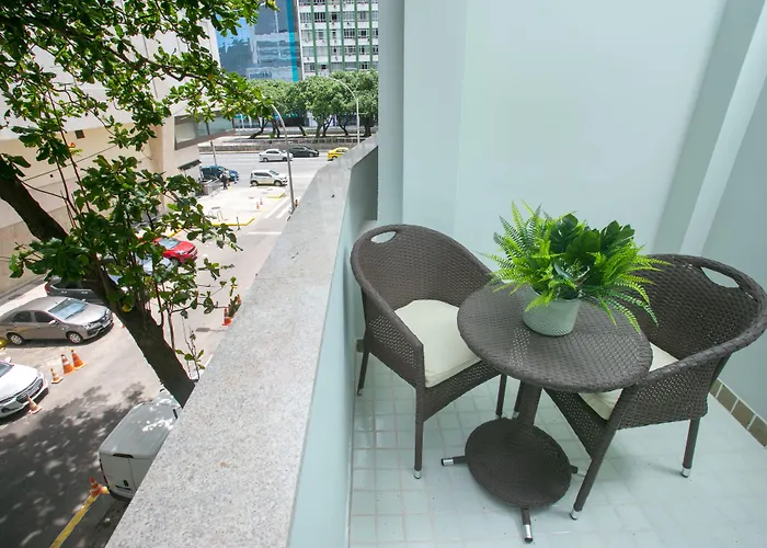 Boutique hotel only: Regency Park Hotel