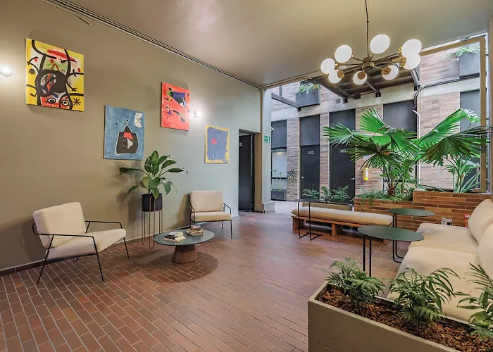 The Somos Flats Laureles