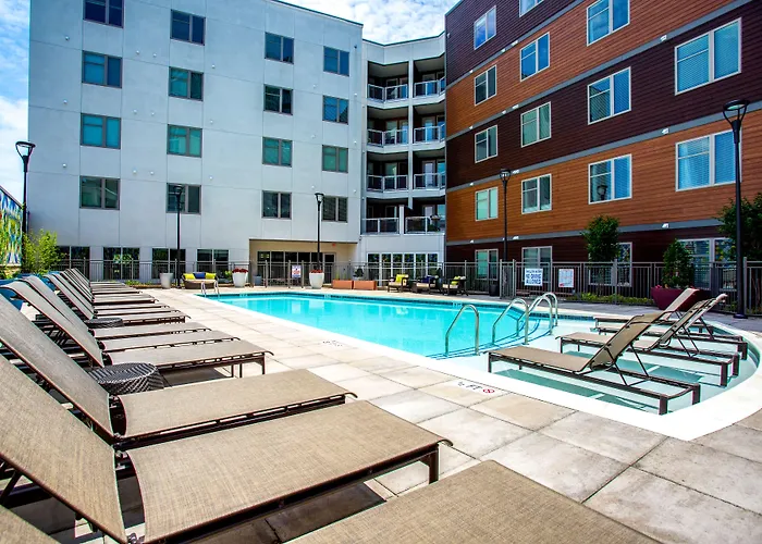 Kid friendly hotel Placemakr Music Row - Vanderbilt