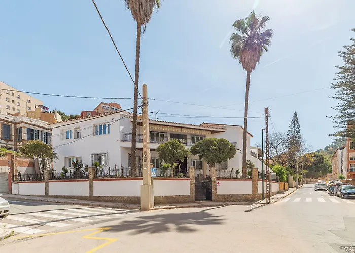 Hotel: Ayz Silvela - Auto Check-In Property