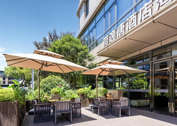Shanghai Hongqiao Heyitang Hotel Beixinjing Subway Station Branch