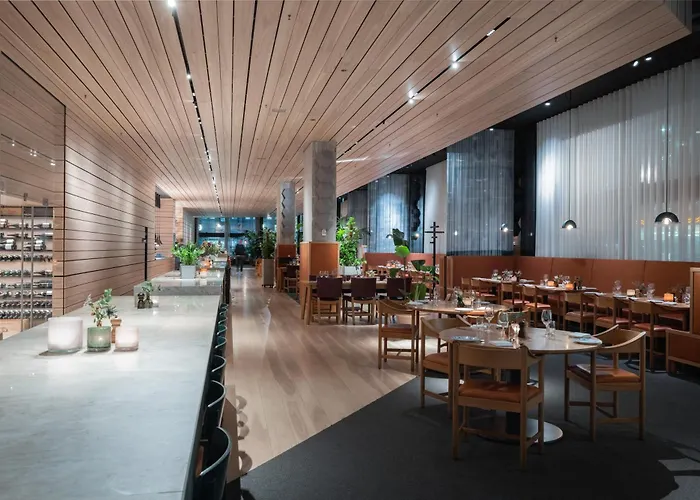 Central hotel: Nordic Light Hotel