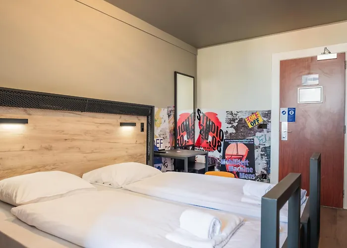 Hotel Jacuzzi Privatif A&O Antwerpen Centraal