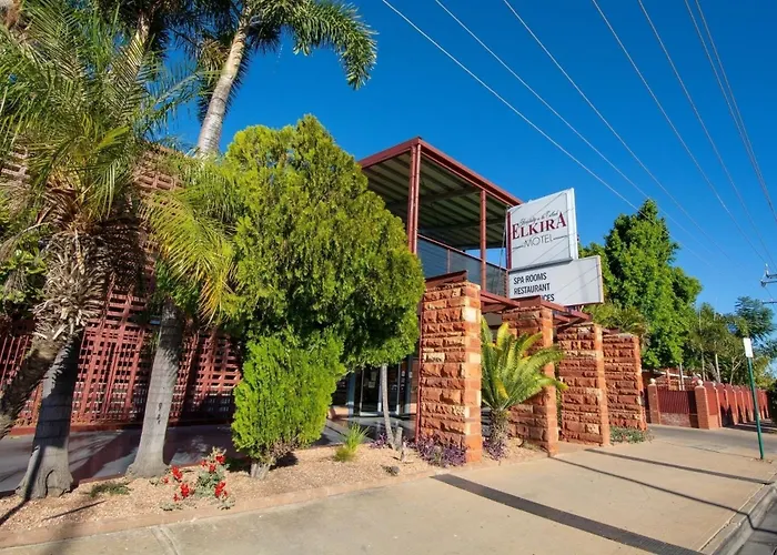 Elkira Court Motel