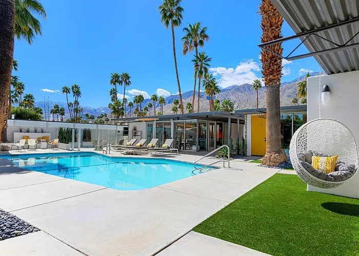 Limon Palm Springs A Luxury Boutique Hotel