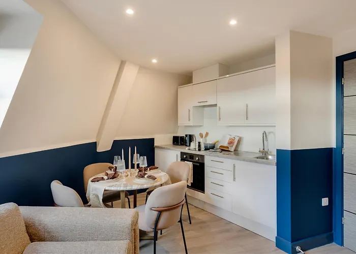 Your Apartment I Clifton Village