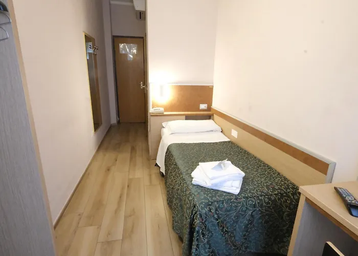 Hotel de 3 estrellas: Hotel Lugano