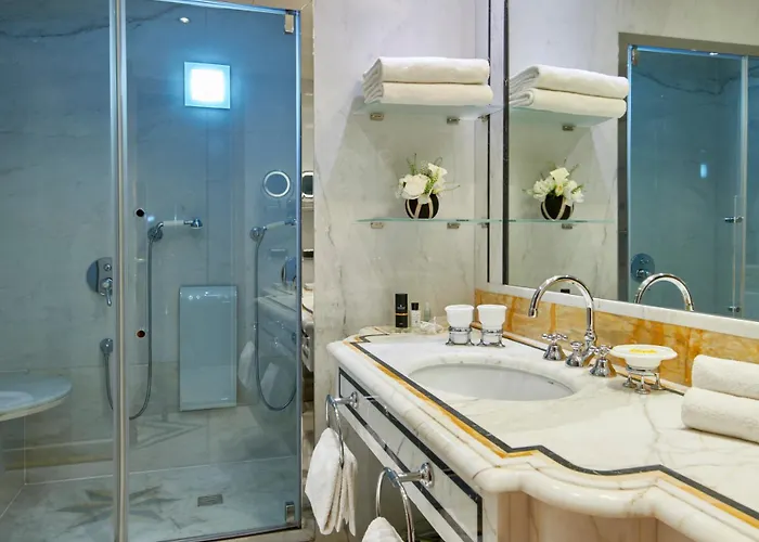 Jacuzzi hotel: Rome Cavalieri, A Waldorf Astoria Hotel