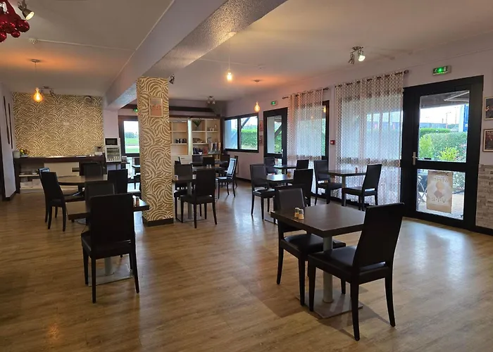  Inn Design & Restaurant Poitiers