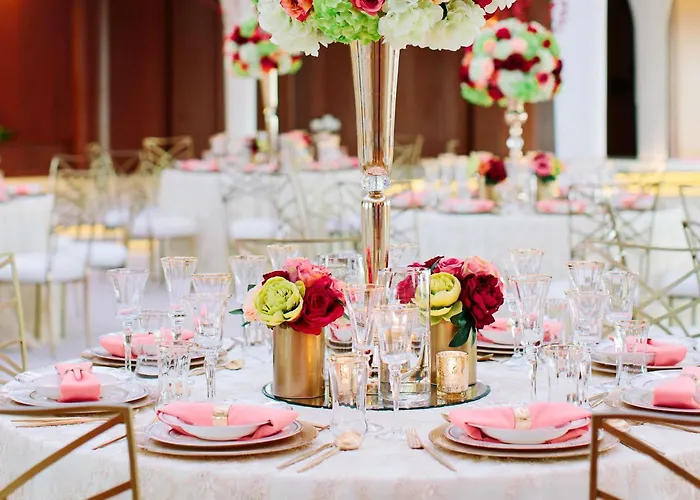 Queen Elizabeth 2 Hotel