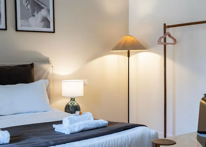 Angelico Rooms
