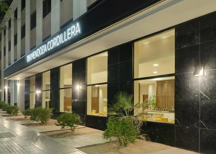 Family resorts Nh Mendoza Cordillera