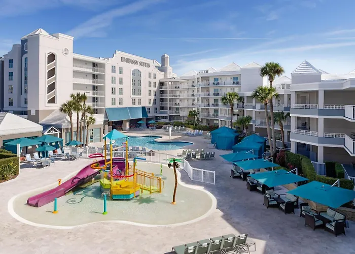 Waterpark hotels Embassy Suites By Hilton Orlando Lake Buena Vista