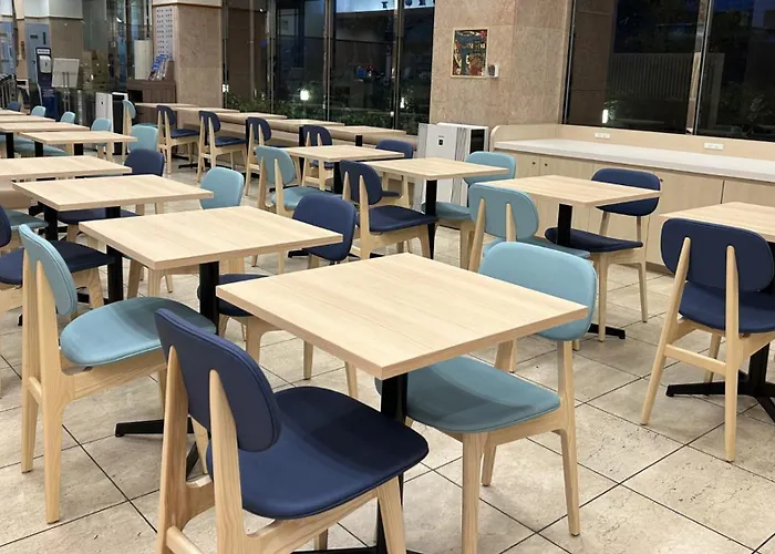 Hotel with view: Toyoko Inn Osaka Umeda Higashi