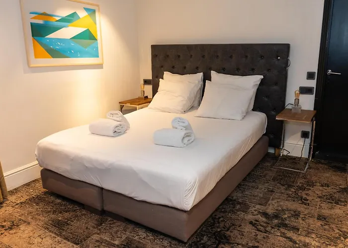 S&A Vondel Park Hotel