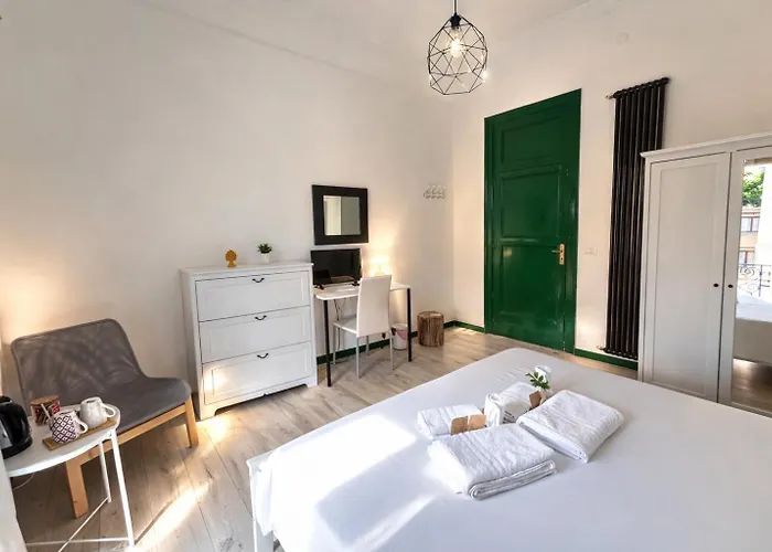 Cosmopolitan B&B